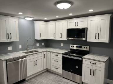 Main picture of 34 Williams St