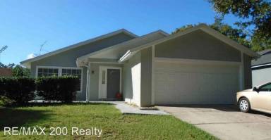 Main picture of 1639 Lawndale Cir