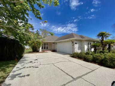 Main picture of 4114 Oak Pointe Dr