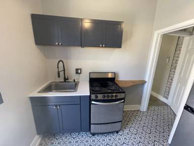 Main picture of 710 N 6th Ave
