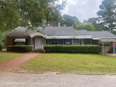 Main picture of 1312 Cokesbury Rd