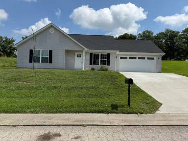 Main picture of Lakeway Dr