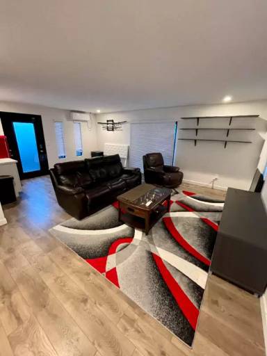 Main picture of 24201 Highlander Rd