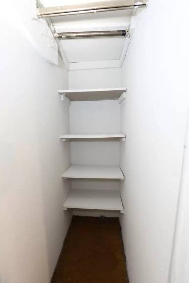 Main picture of 3011 Edgemont St