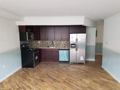 Main picture of 10454 164th St