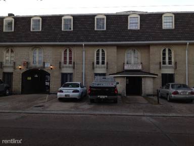 Main picture of 2525 Annunciation St