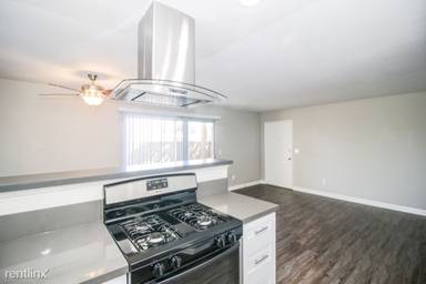 Main picture of 4931 Charlene Cir