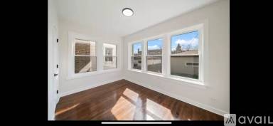 Main picture of 6522 S Francisco Ave