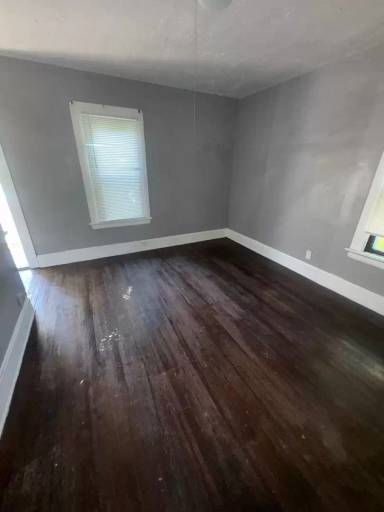 Main picture of 10006 Pierpont Ave