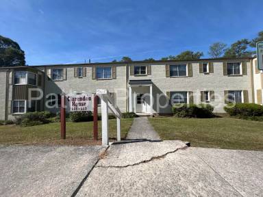 Main picture of Hampton Hills Condominiums