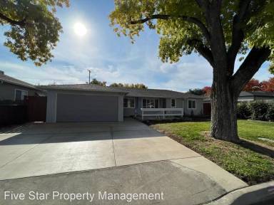 Main picture of 504 Chabot Ave