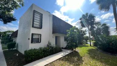 Main picture of 1530 NW 90th Way