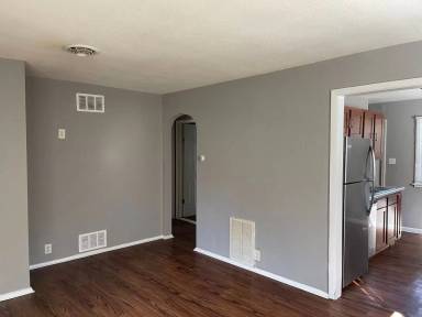 Main picture of 908 N Gregory St