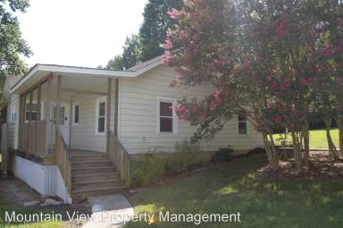 Main picture of 3218 Parker Ln