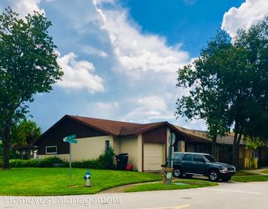 Main picture of 1125 Mancha Real Dr