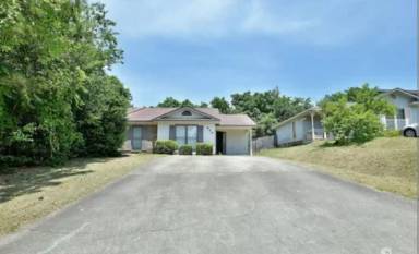 Main picture of 819 Arlington Dr