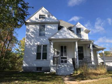 Main picture of 914 5th Ave