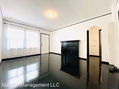 Main picture of 2243 1/2 S Ridgeley Dr