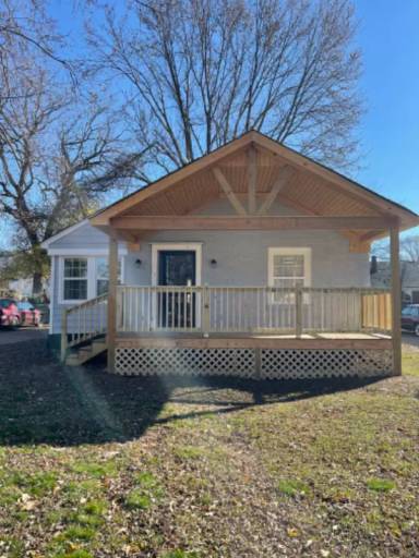 Main picture of 1172 Panama St