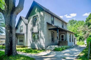 Main picture of 51 Colfax St NE