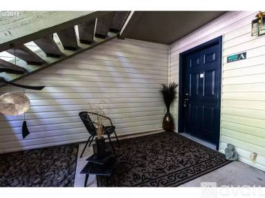 Main picture of 5156 SW Multnomah Blvd