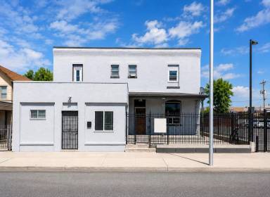 Main picture of 1228 E Evans Ave