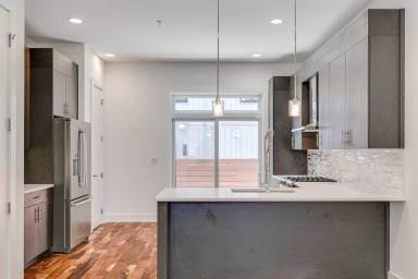 Main picture of 326 Potts Pl