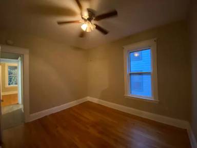 Main picture of 1666 Howard Ave