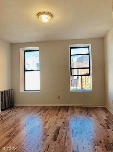 Main picture of 550 W 50th St