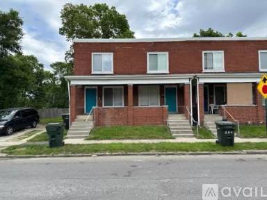 Main picture of 382 N Champion Ave