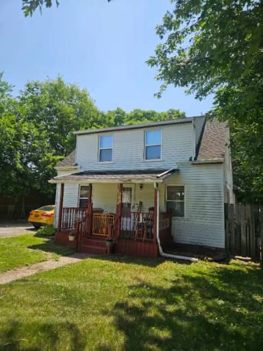 Main picture of 952 Davis St