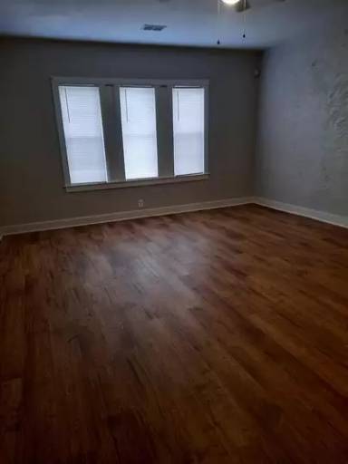 Main picture of 2546 Rusk St