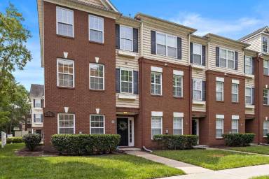 Main picture of 914 Orapax St