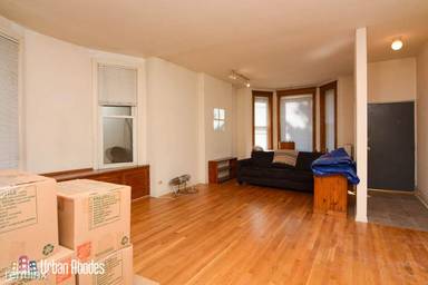 Main picture of 4017 N Kenmore Ave