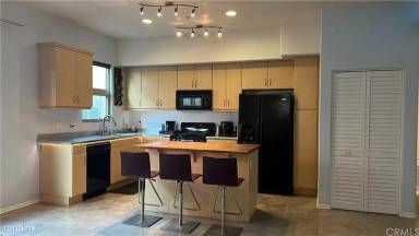 Main picture of 210 N Spurgeon St