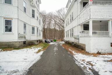 Main picture of 7 Mulberry St