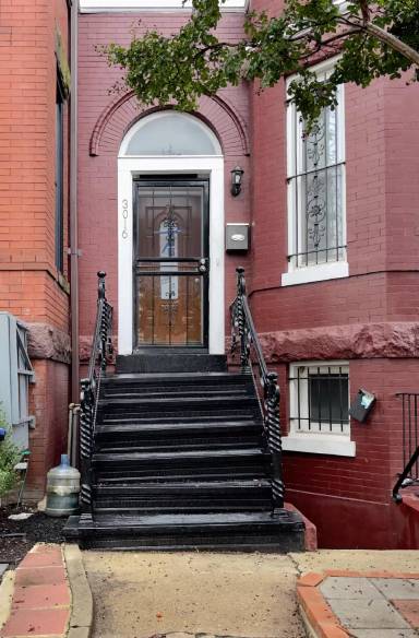 Main picture of 3016 13th St NW