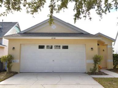 Main picture of 10526 Lakeside Vista Dr