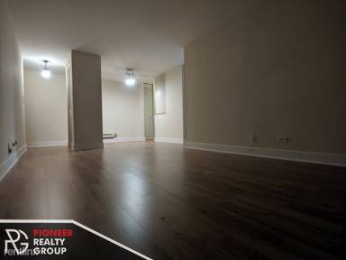 Main picture of 660 W Wrightwood Ave