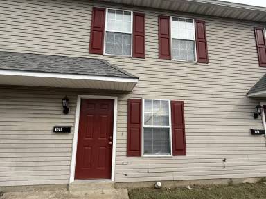 Main picture of 163 E Thomas St