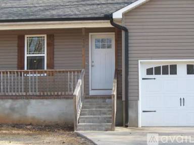 Main picture of 2450 McCorkle Rd