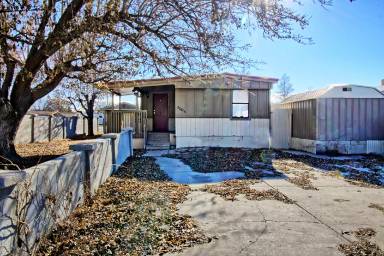 Main picture of 3061 1/2 Sandpiper Ave
