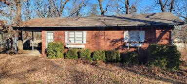 Main picture of 32 Red Bud Dr
