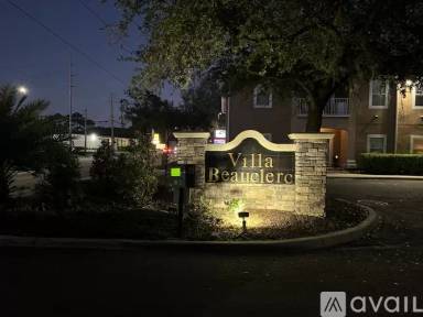 Main picture of 9536 Armelle Way