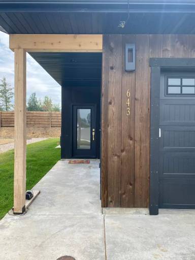 Main picture of 643 Stone Peak Loop