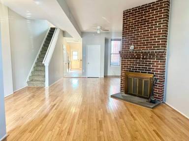 Main picture of 1305 F St NE