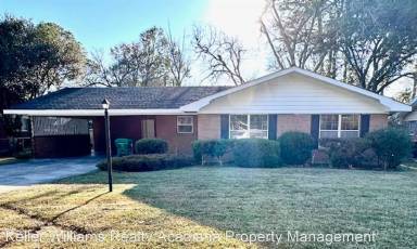 Main picture of 205 Westchester Dr