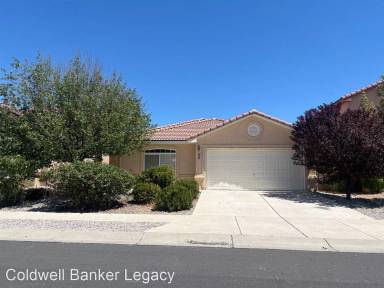 Main picture of 928 Galeras St NW