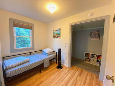 Main picture of 49 Red Sleigh Rd