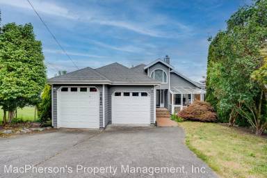 Main picture of 17822 SE 40th Pl